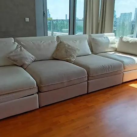 Bajka 09 -self Check - Free Parking Братислава