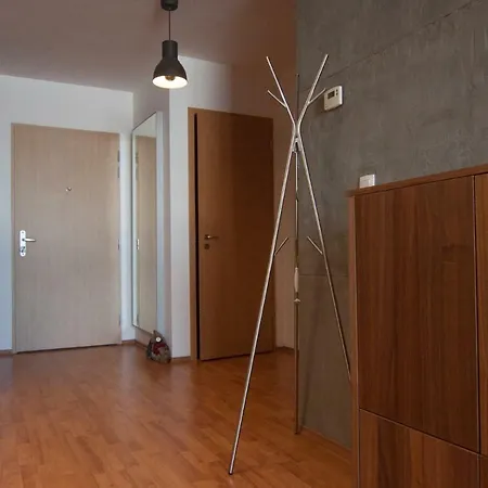 Bajka 09 -self Check - Free Parking *